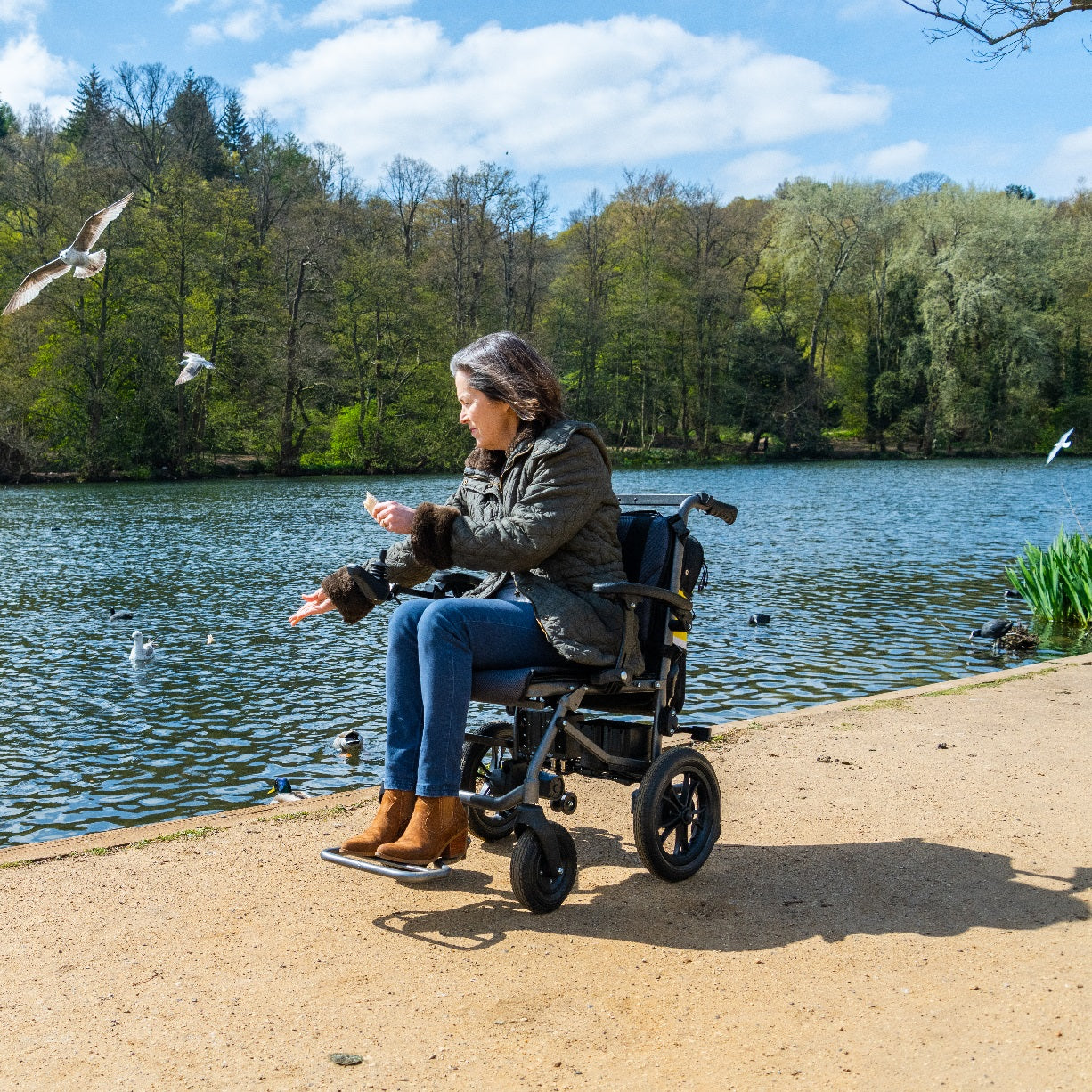 eFOLDi Power Chair Ultra Lightweight Mobility Solution